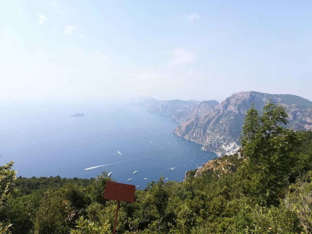 Appartamento Napoli Pompei Sorrento Positano Con Posto Auto Gragnano Exterior photo